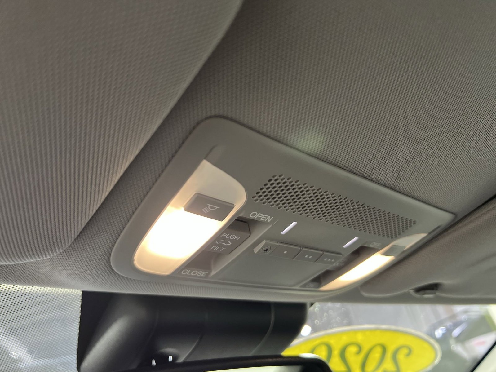 Used 2020 Acura ILX w/ Premium Package image 33