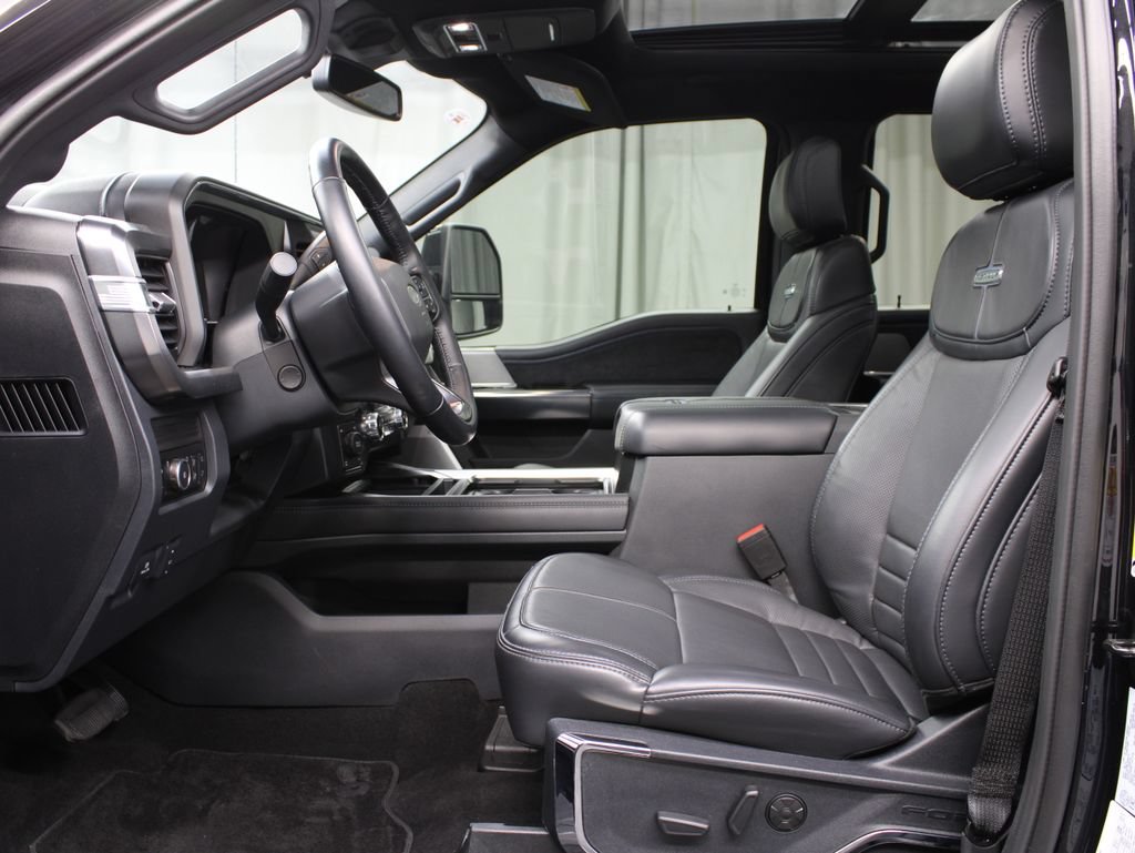 Used 2026 Ford F250 Platinum AWD/4WD image 15
