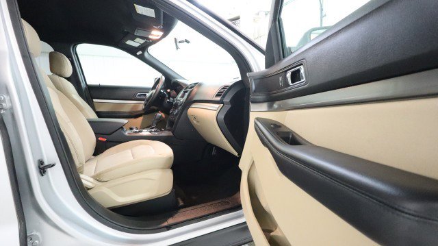 Used 2017 Ford Explorer 4WD image 10