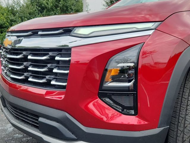New 2027 Chevrolet Equinox LT w/ Convenience Package II FWD image 10