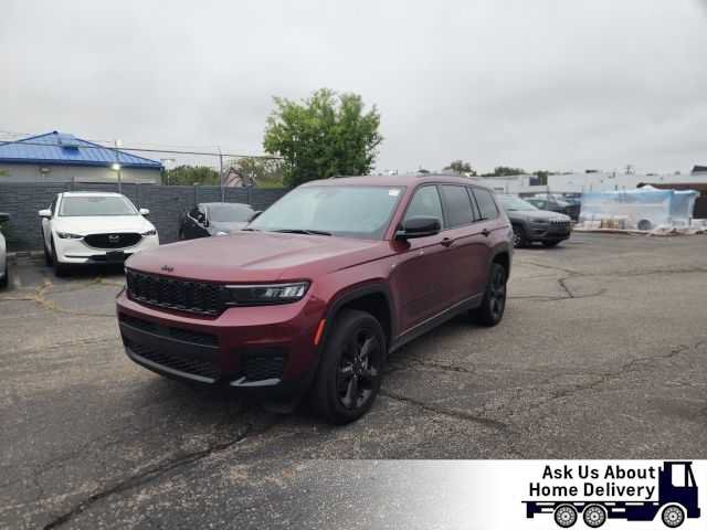 Used 2023 Jeep Grand Cherokee L Laredo