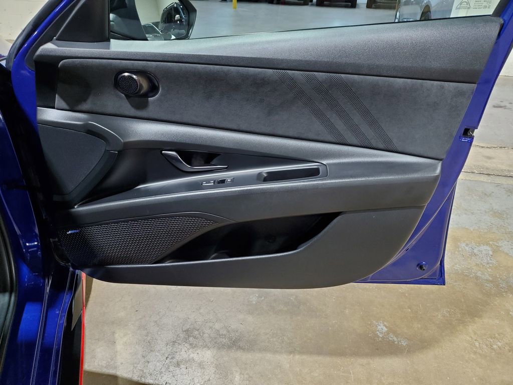 Used 2022 Hyundai Elantra N FWD image 36