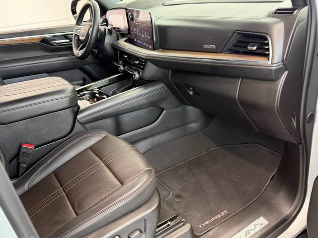 Certified 2025 Chevrolet Tahoe High Country RWD image 15