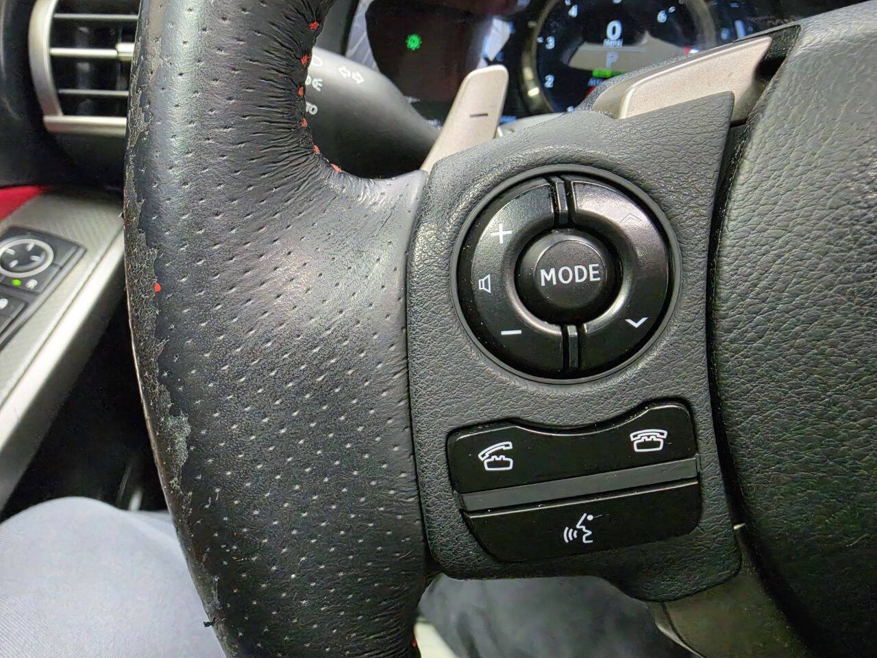 Used 2014 Lexus IS 350 w/ F Sport Package RWD image 30