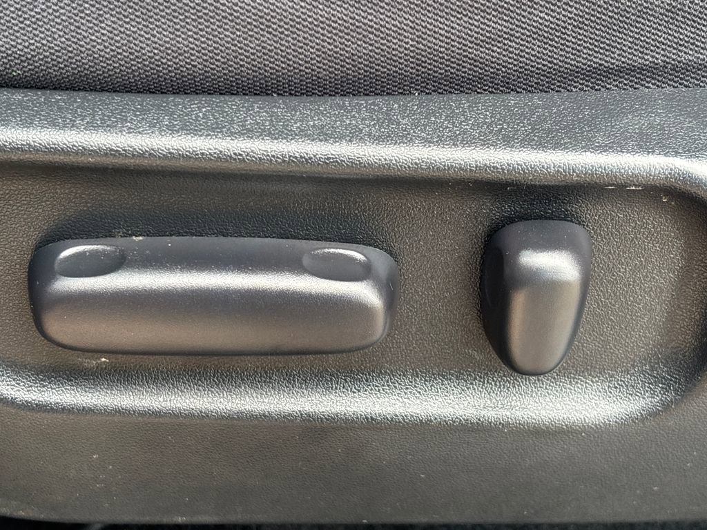 Used 2021 Toyota Tacoma TRD Off-Road image 12