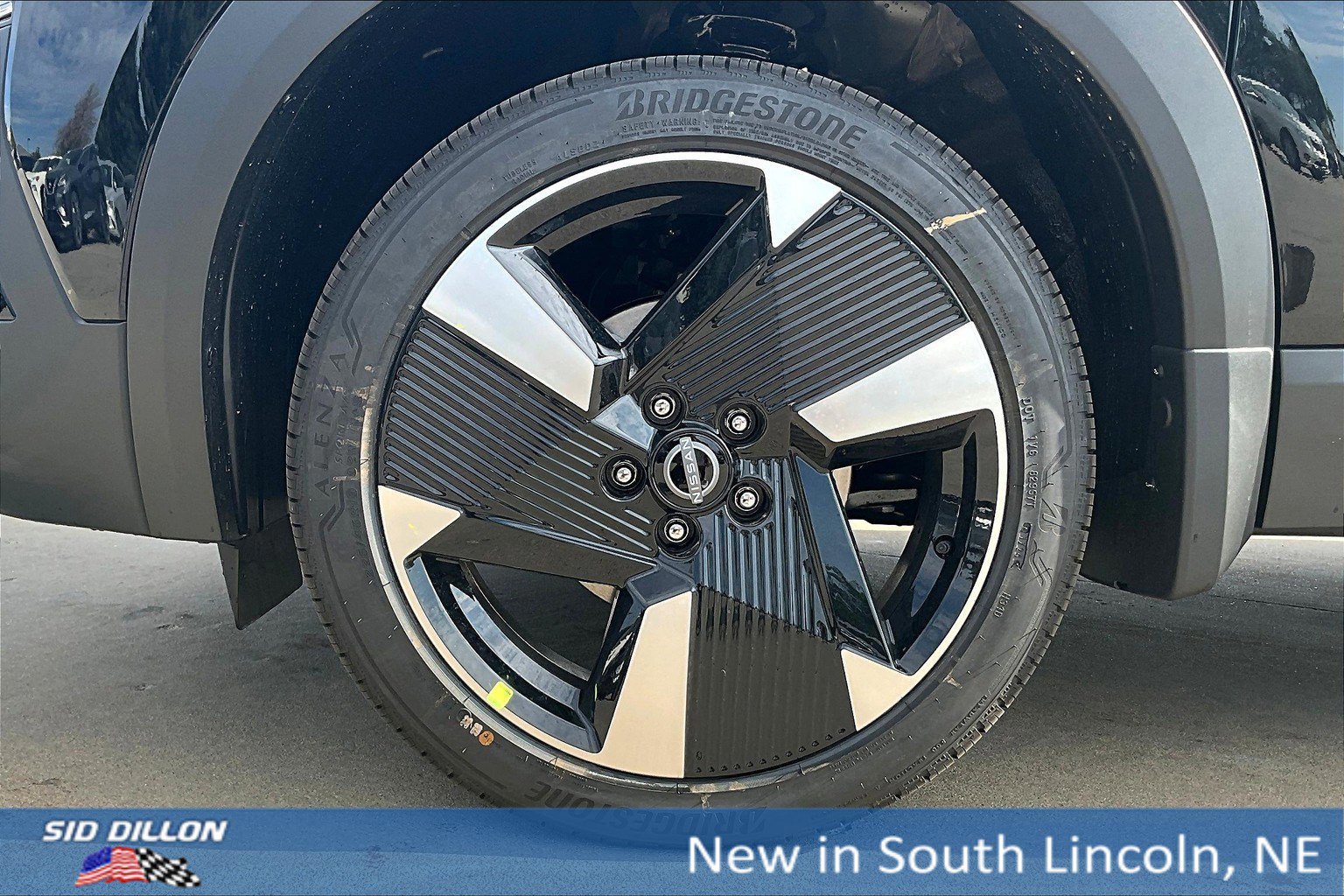 New 2025 Nissan Kicks SR w/ Illumination Package image 11