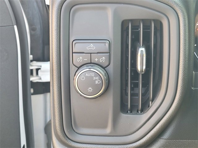 Used 2021 Chevrolet Silverado 1500 Custom image 20