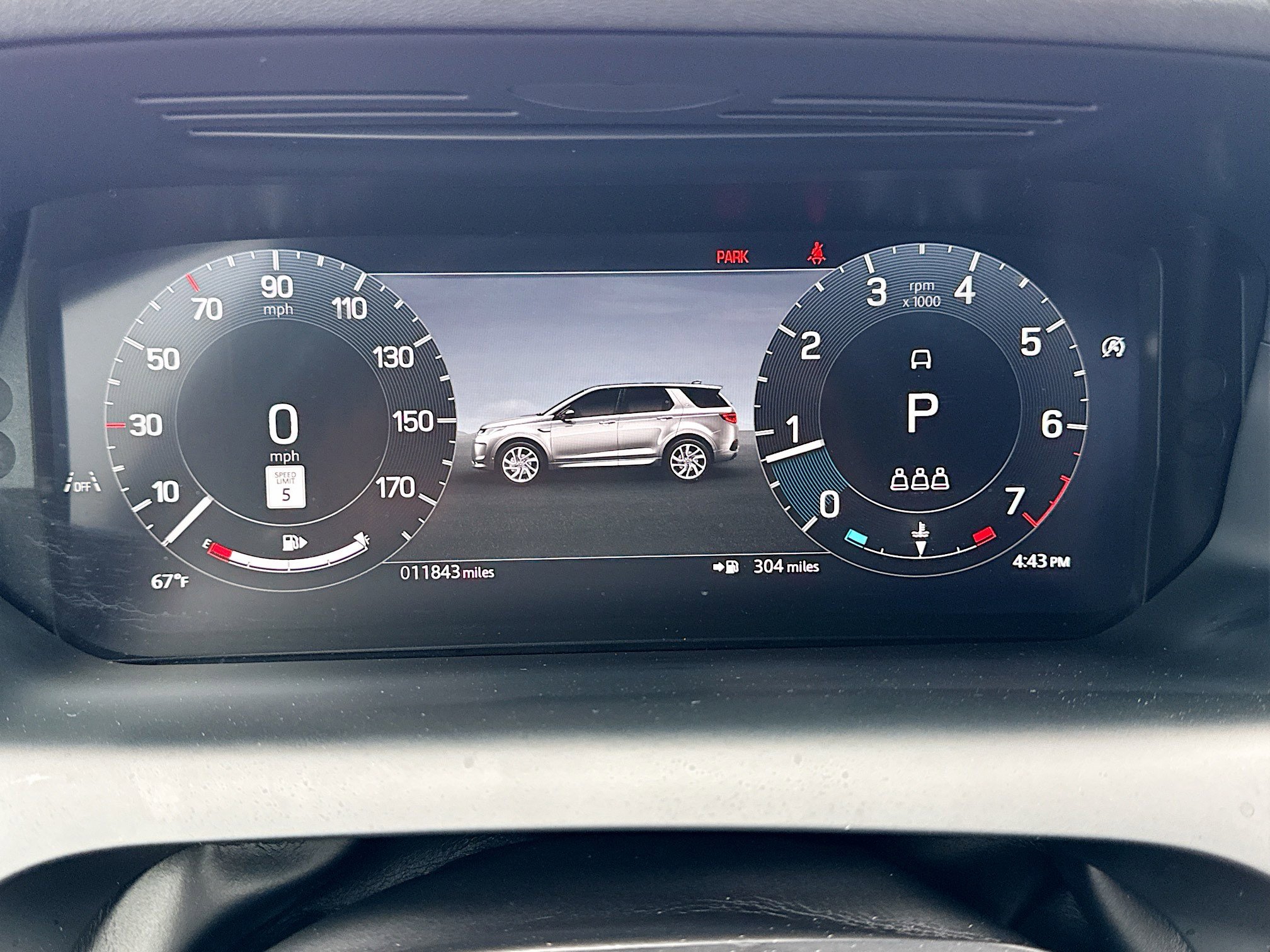Certified 2025 Land Rover Discovery Sport S image 40