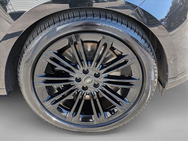 Used 2023 Land Rover Range Rover Autobiography image 25