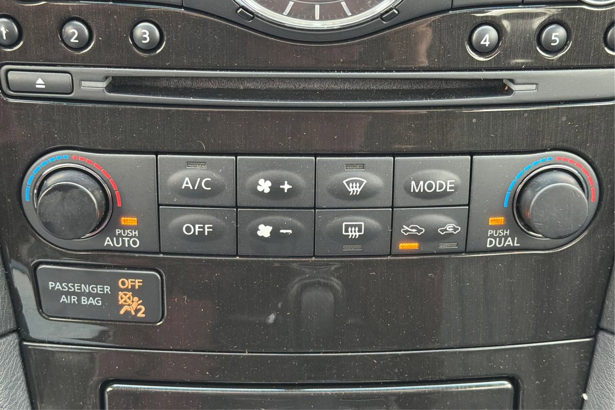 Used 2017 INFINITI QX50 AWD image 31