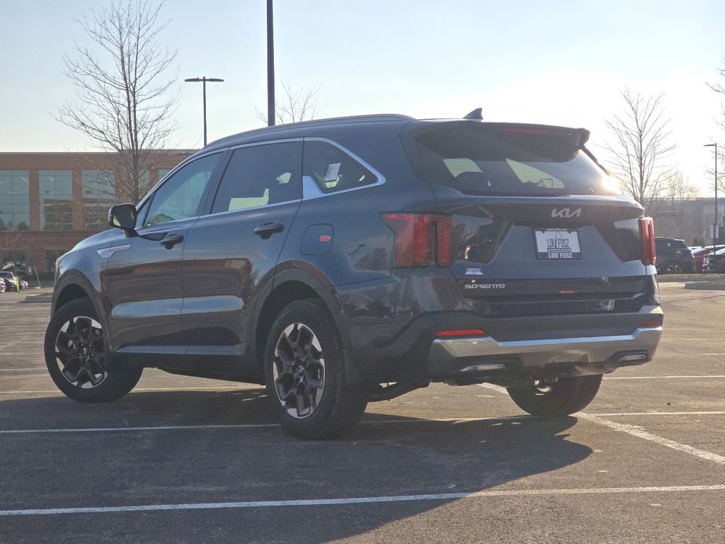 New 2026 Kia Sorento S w/ S Panoramic Sunroof Package FWD image 15
