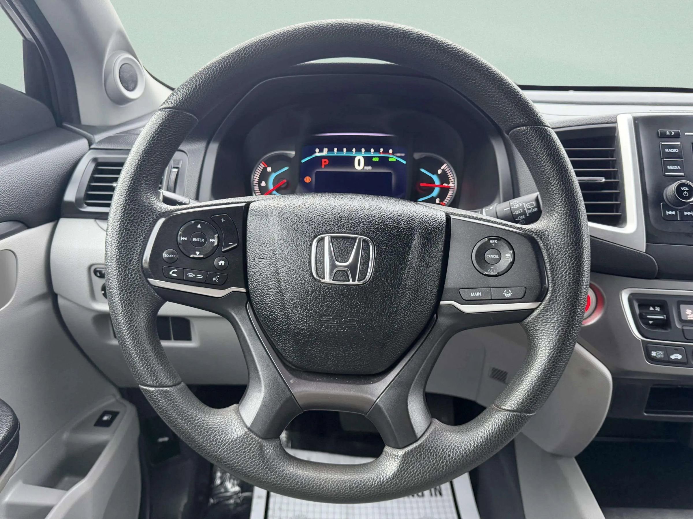 Used 2019 Honda Pilot LX image 24