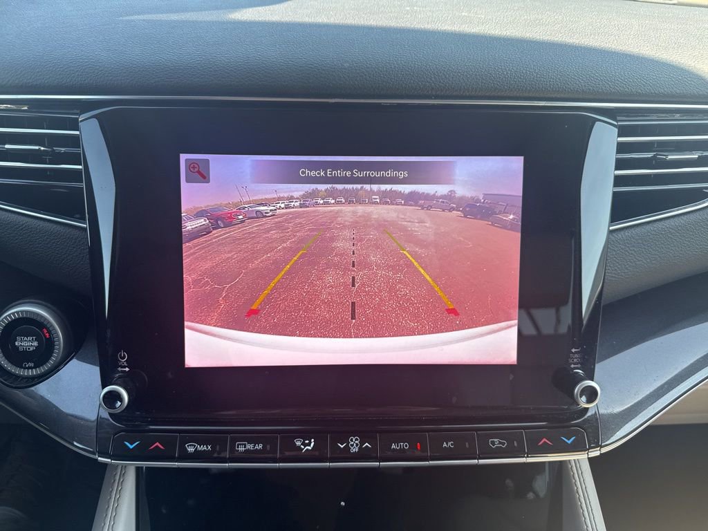 Used 2023 Jeep Wagoneer L 4WD w/ Premium Group I image 6