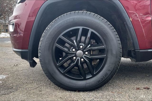 Used 2019 Jeep Grand Cherokee Limited image 9