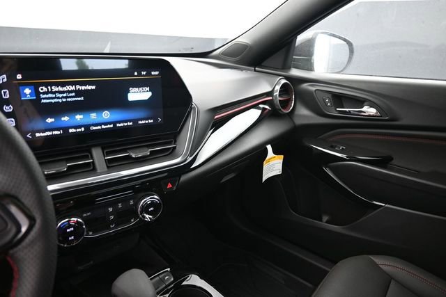 New 2026 Chevrolet Trax RS w/ Sunroof Package FWD image 21
