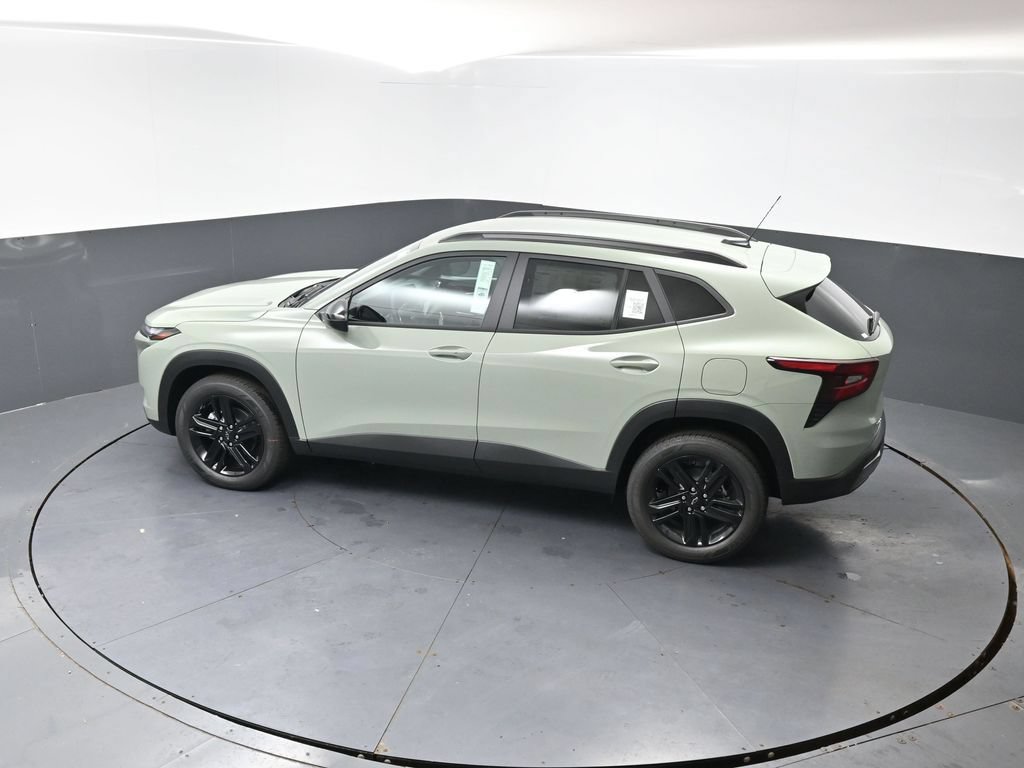 New 2026 Chevrolet Trax ACTIV FWD image 33