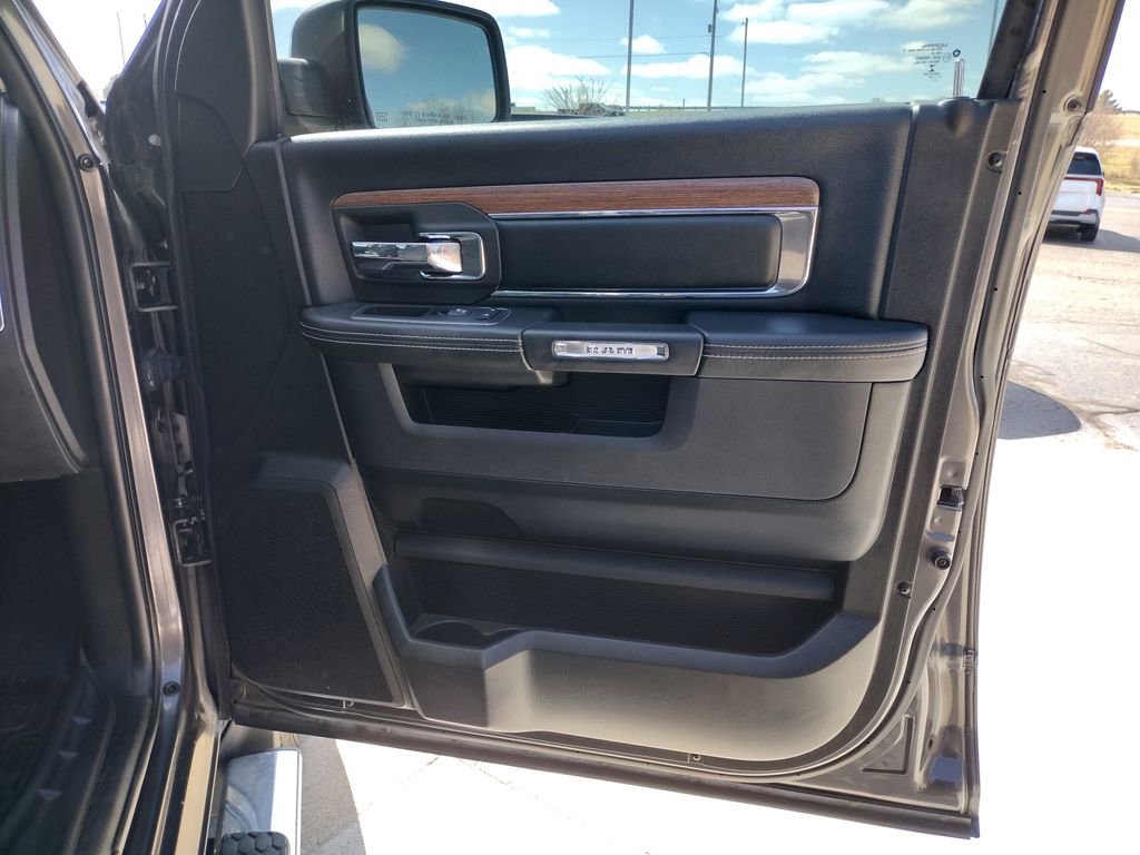 Used 2018 RAM 1500 Laramie w/ Convenience Group image 29