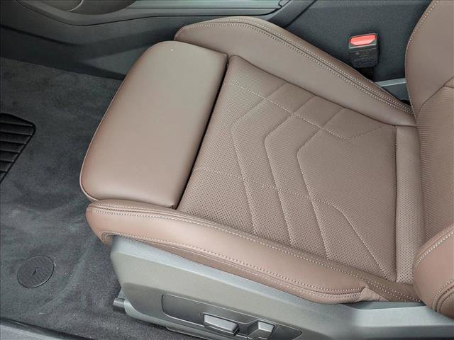 Used 2026 BMW 228i xDrive w/ Technology Package image 4