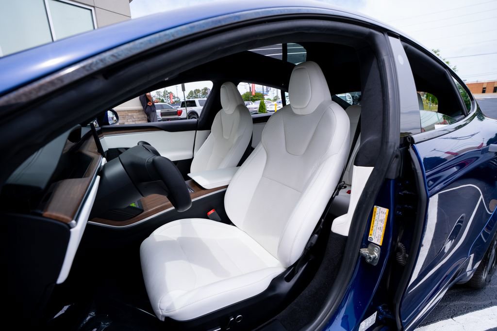 Used 2023 Tesla Model S Standard Range AWD/4WD image 29