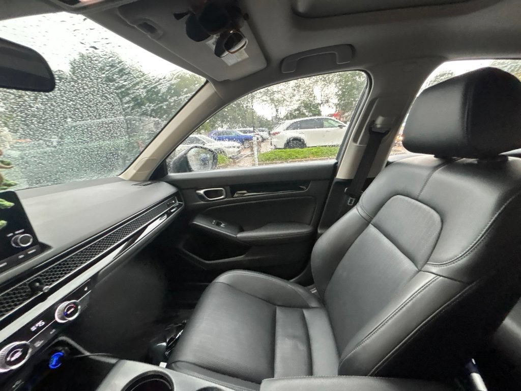 Used 2024 Honda Civic EX-L image 7
