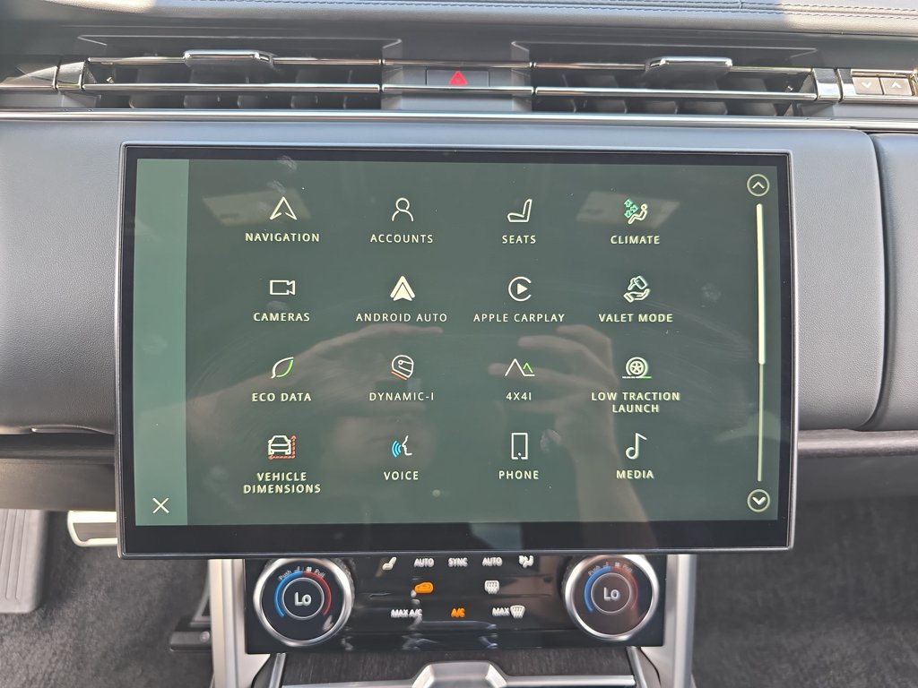 Certified 2023 Land Rover Range Rover Long Wheelbase Autobiography AWD/4WD image 23