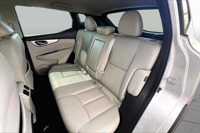 Certified 2020 Nissan Rogue Sport SL FWD image 19