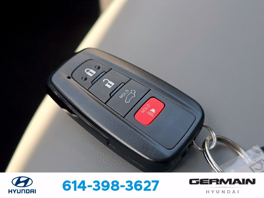 Used 2025 Toyota RAV4 XLE Premium w/ Weather Package AWD/4WD image 34