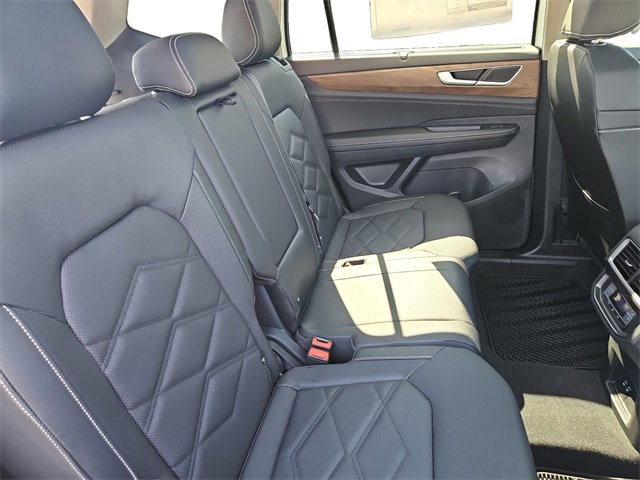 New 2026 Volkswagen Atlas SE image 18