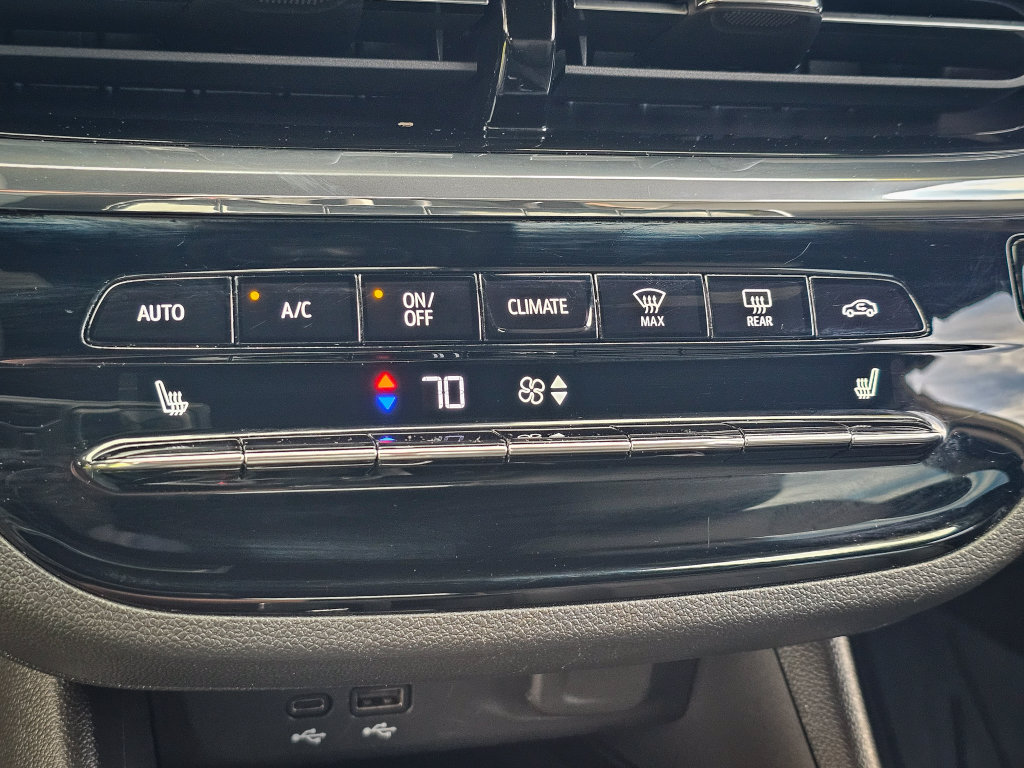 Used 2025 Buick Envista Avenir FWD image 27