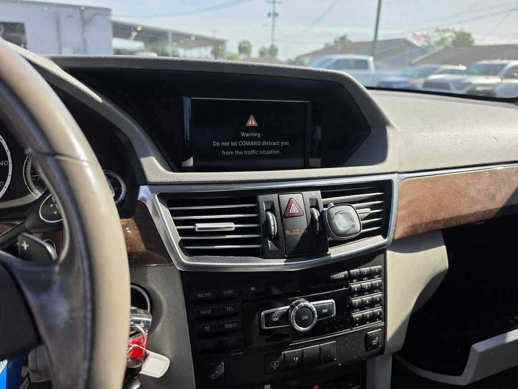 Used 2013 Mercedes-Benz E 350 4MATIC Sedan image 6
