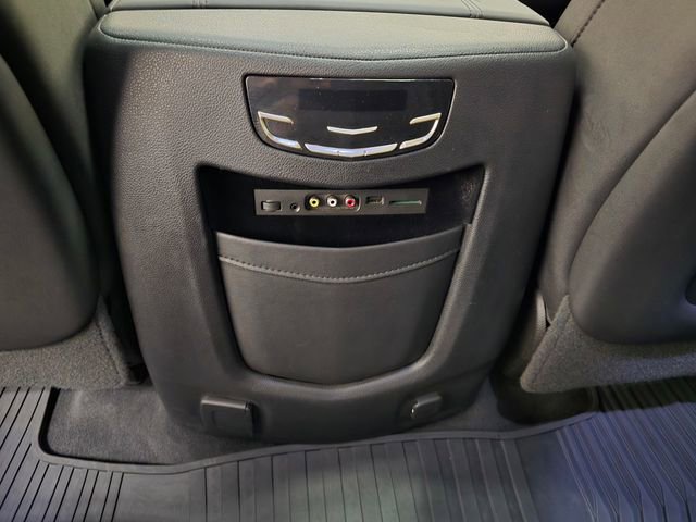 Used 2016 Cadillac Escalade Premium image 34