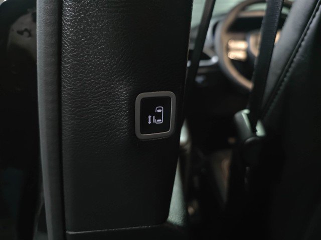 Used 2023 Chrysler Pacifica Touring-L w/ S Appearance Package FWD image 19