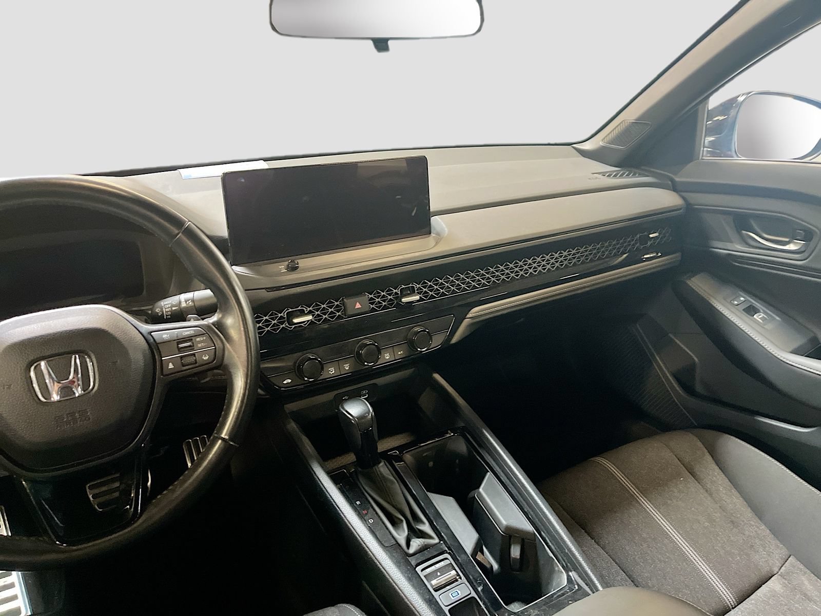 Used 2024 Honda Accord Sport image 23