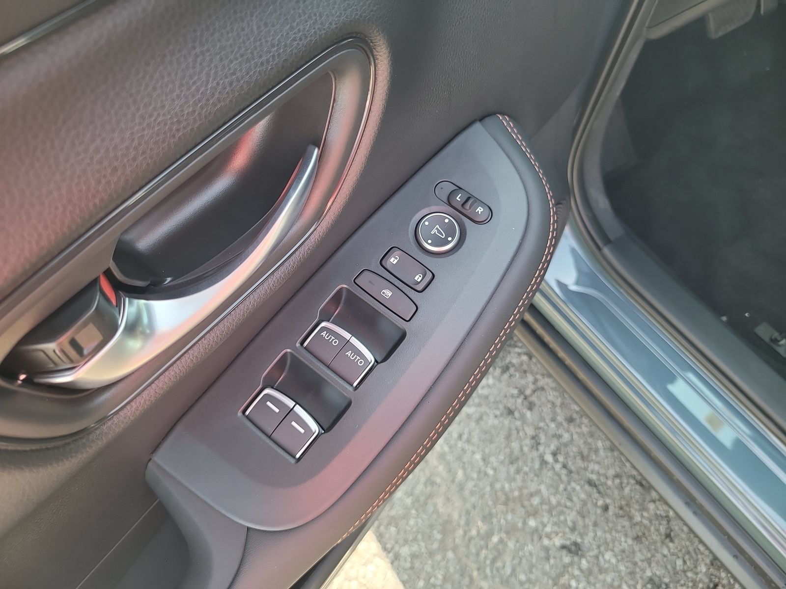 New 2027 Honda HR-V Sport image 11