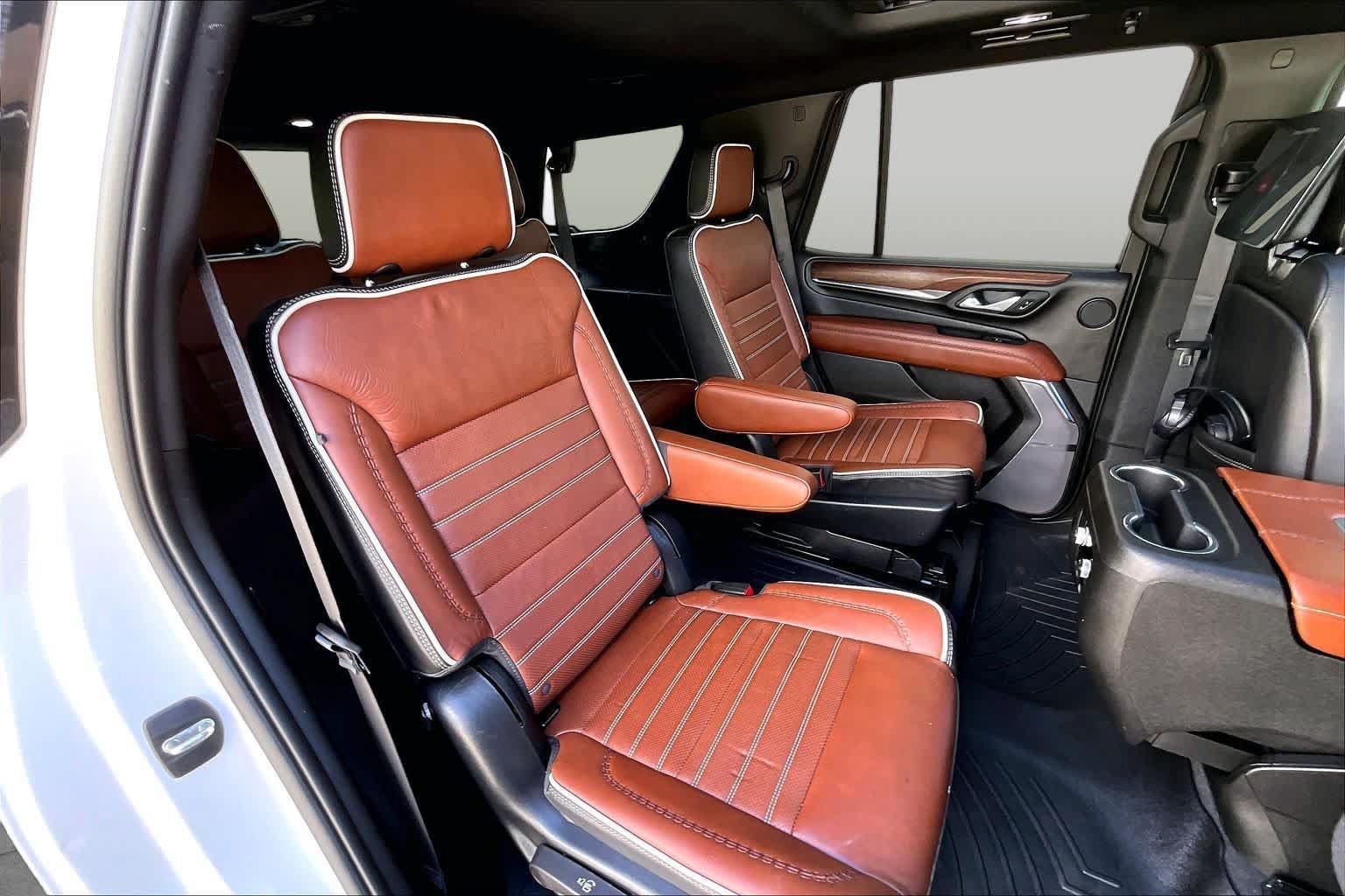 Used 2023 GMC Yukon Denali Ultimate AWD/4WD image 20