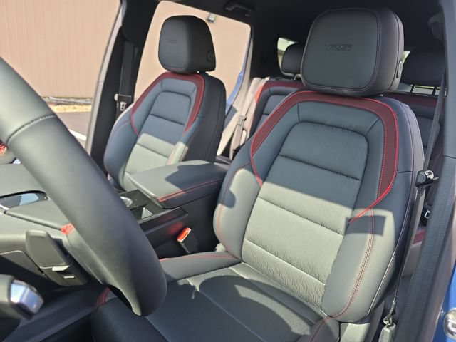 New 2027 Chevrolet Equinox RS w/ LPO, Floor Liner Package AWD/4WD image 16