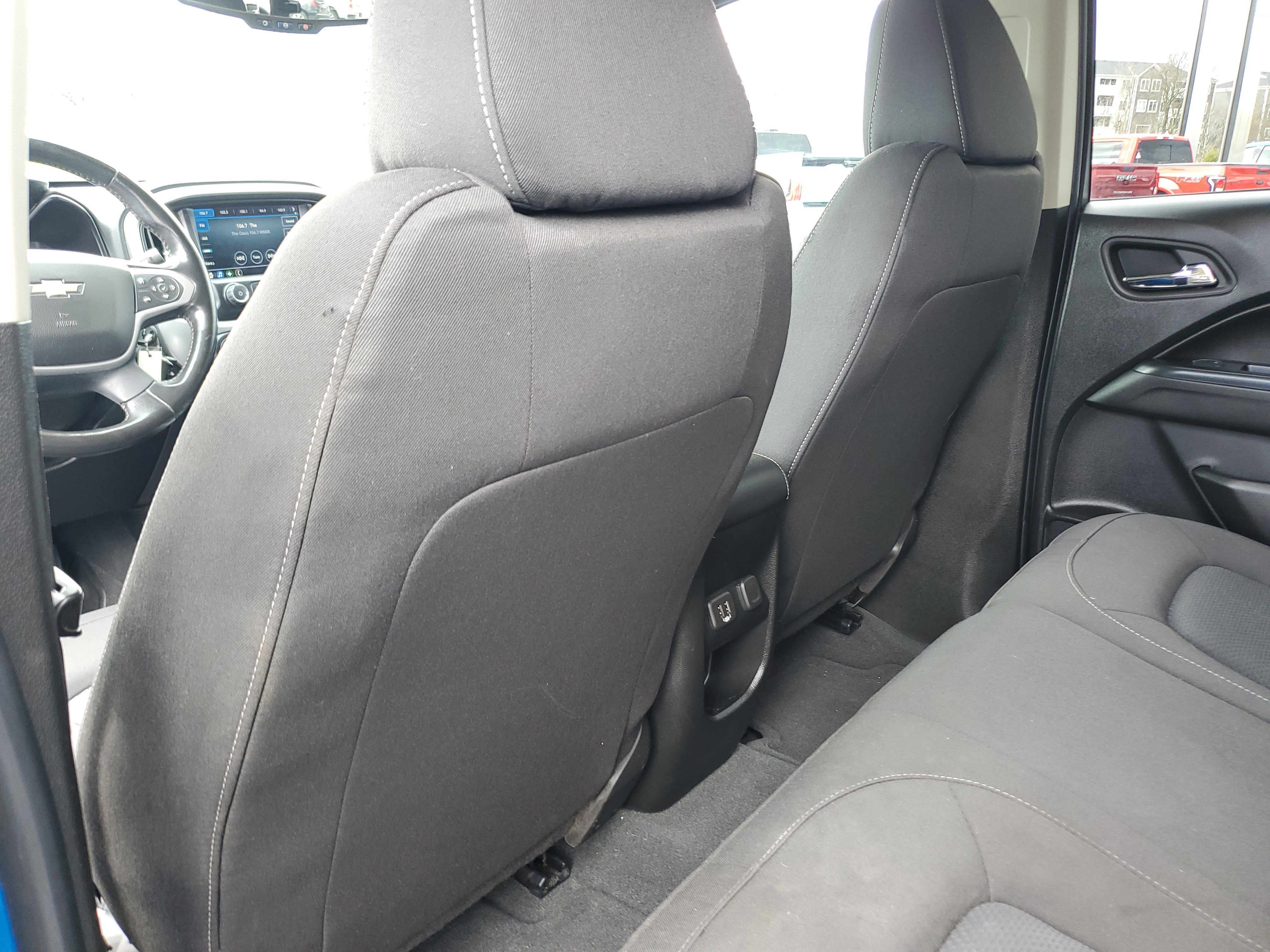 Used 2022 Chevrolet Colorado LT w/ Trail Boss Package image 30