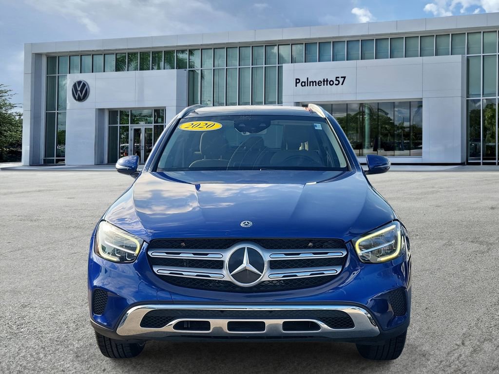 Used 2020 Mercedes-Benz GLC 300 4MATIC w/ Multimedia Package image 2