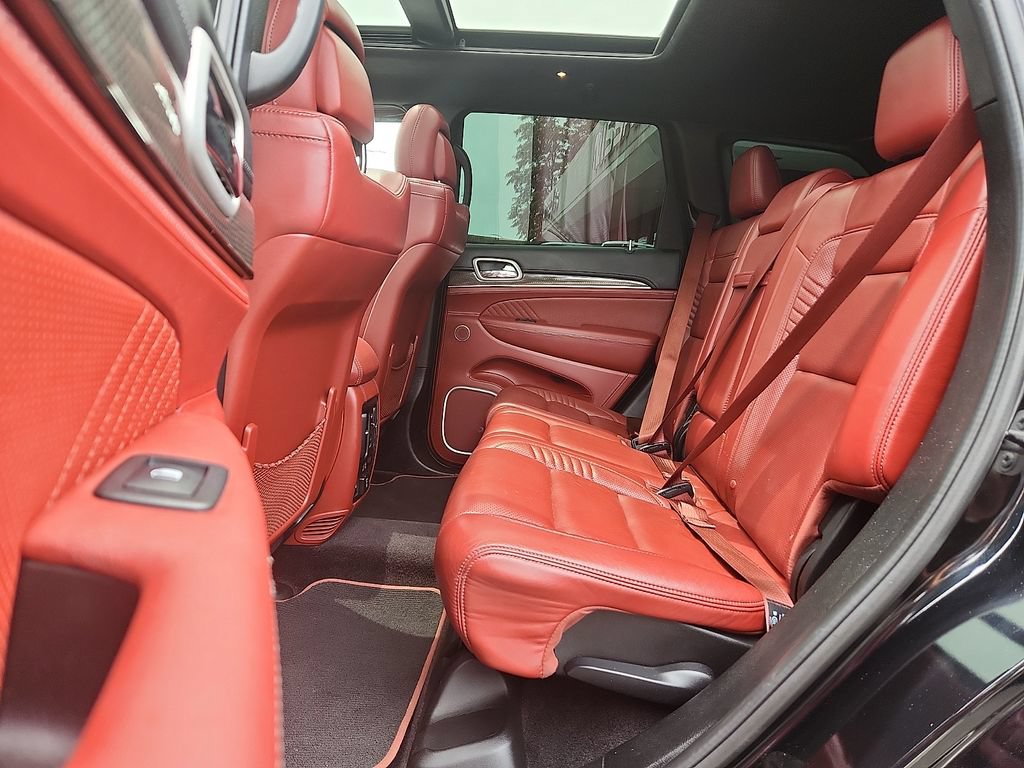 Used 2018 Jeep Grand Cherokee Trackhawk AWD/4WD image 10