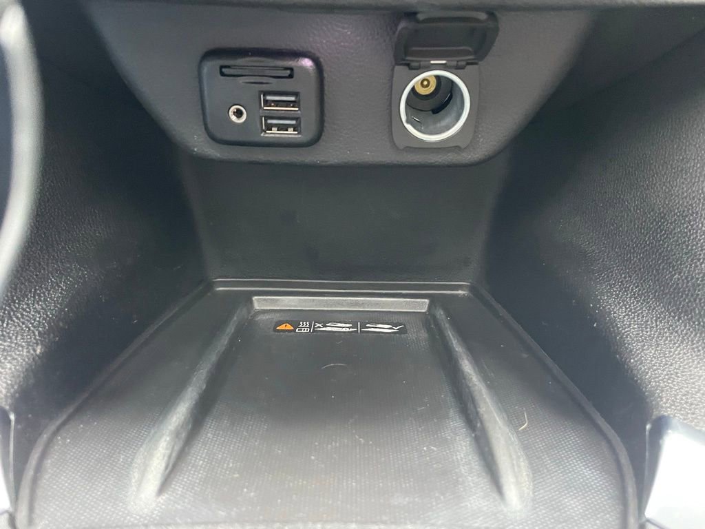 Used 2023 Chevrolet Traverse High Country w/ LPO, Floor Liner Package AWD/4WD image 44
