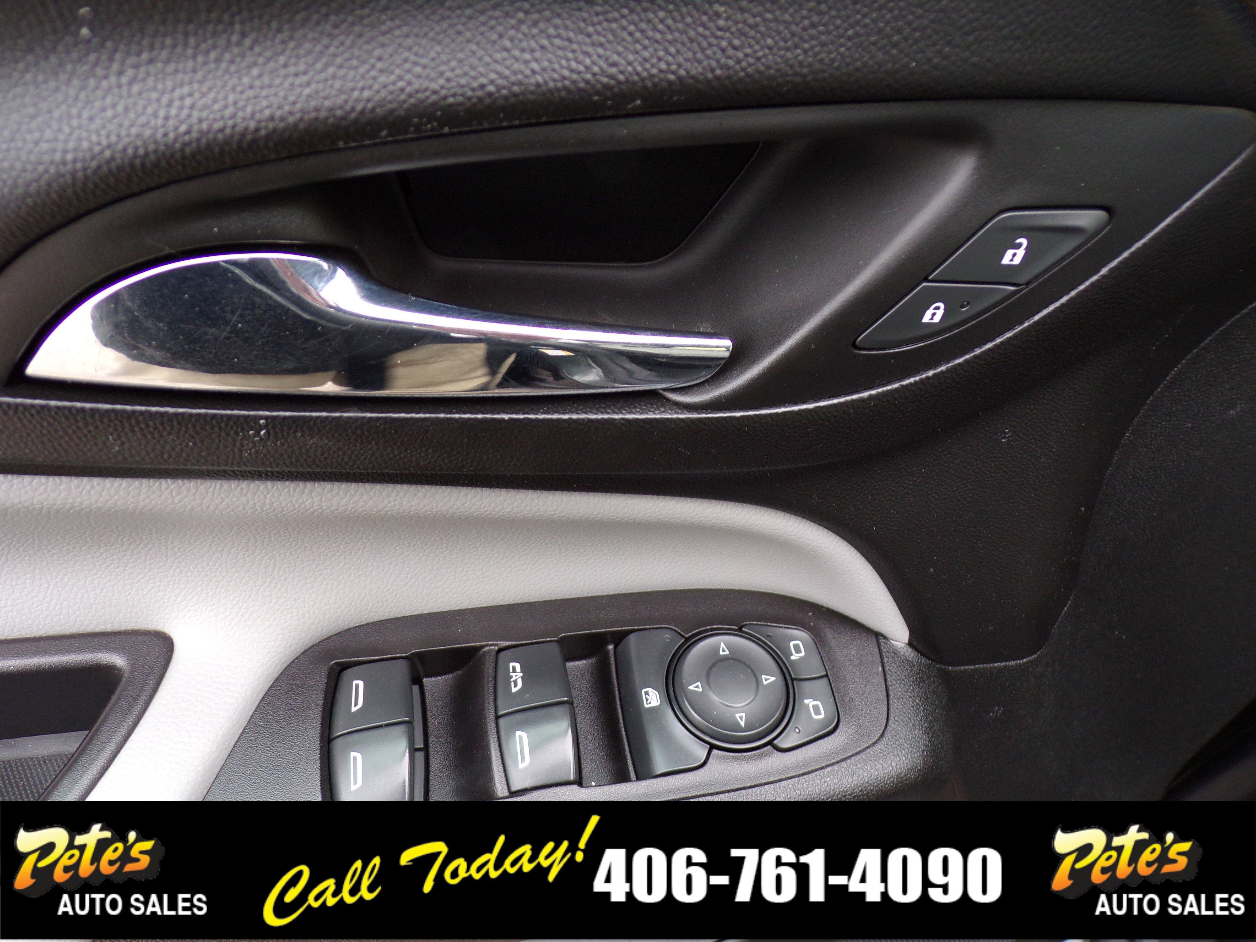 Used 2019 Chevrolet Equinox LS AWD/4WD image 20