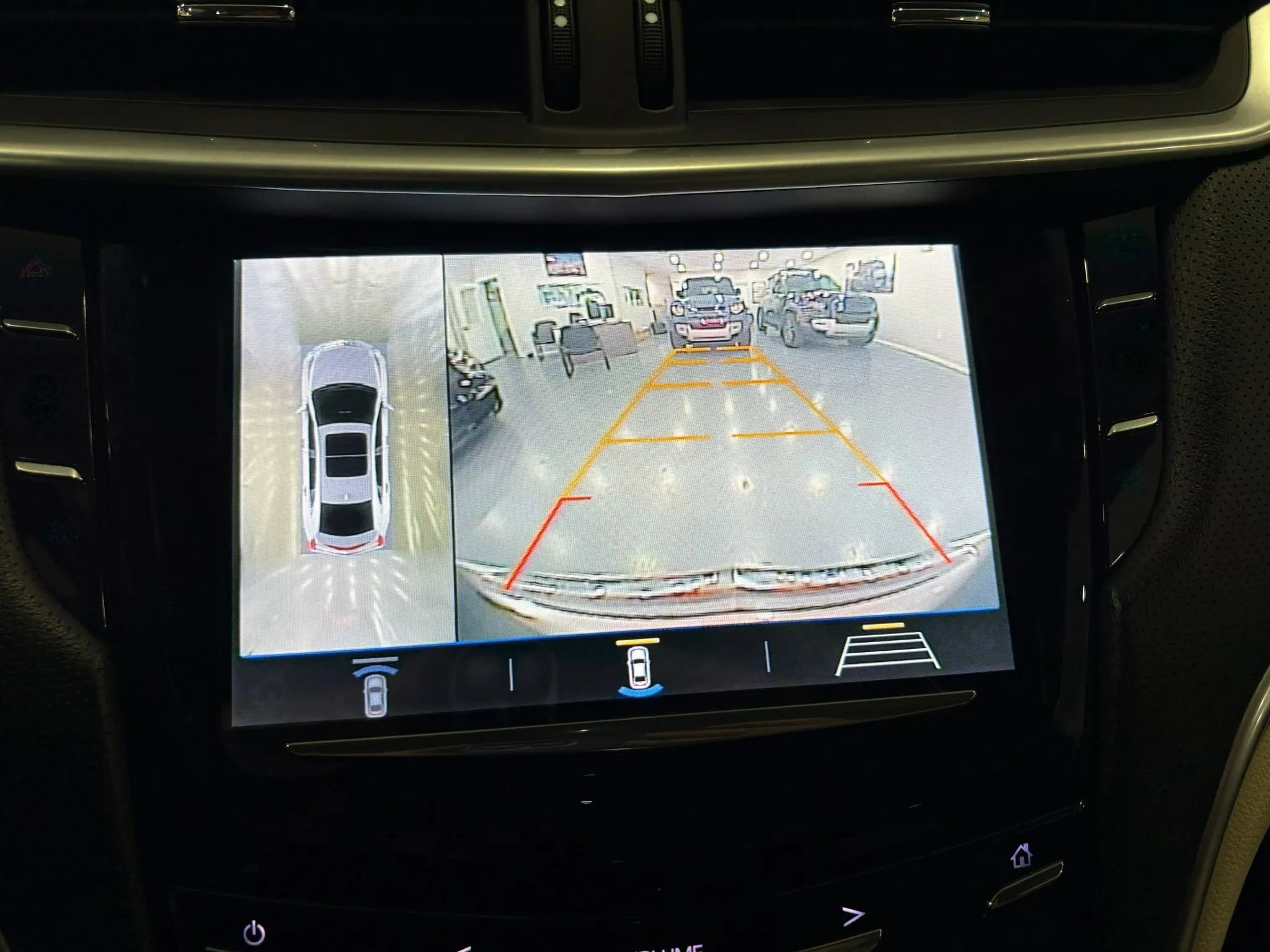 Used 2018 Cadillac XTS Luxury w/ Driver Awareness Package FWD image 30