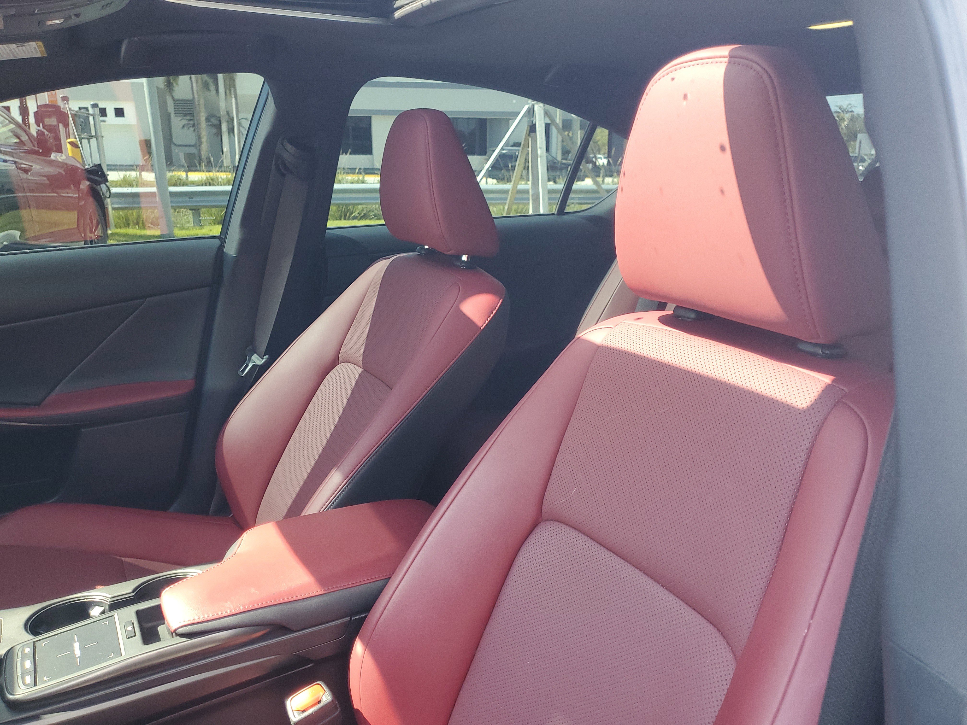 Certified 2023 Lexus IS 300 w/ Comfort Package image 16