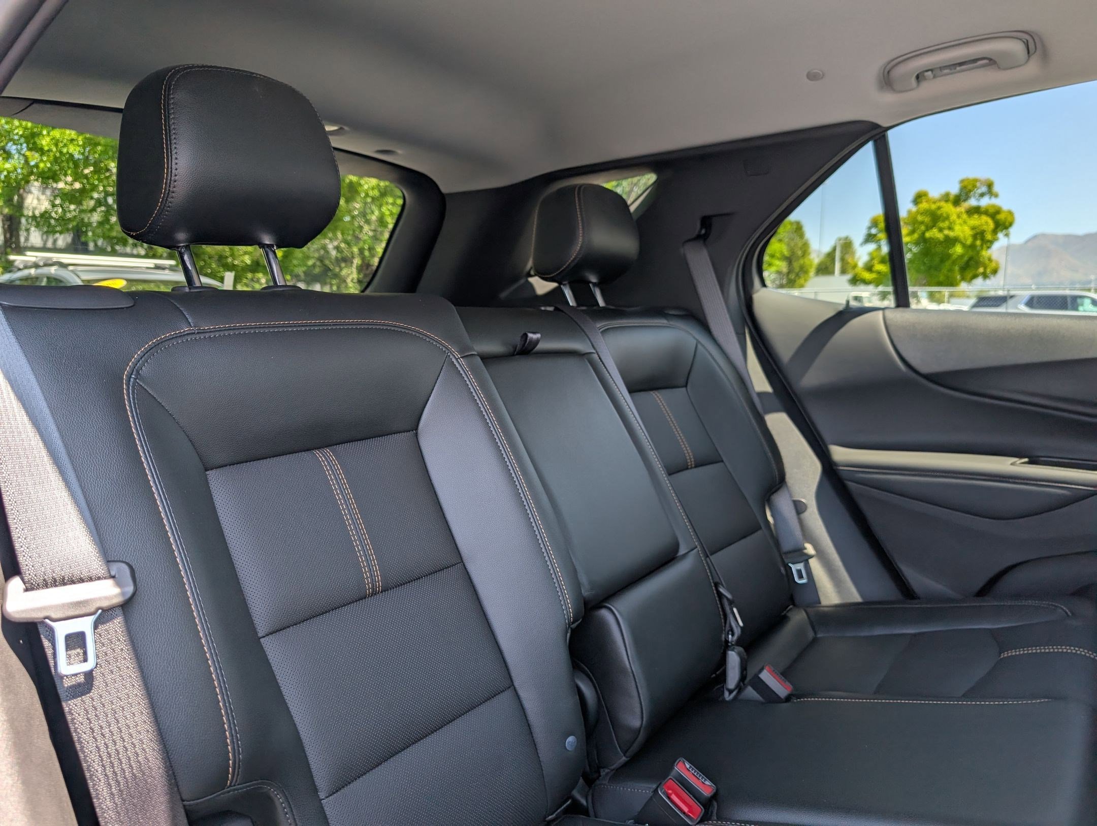 Used 2024 Chevrolet Equinox Premier AWD/4WD image 26