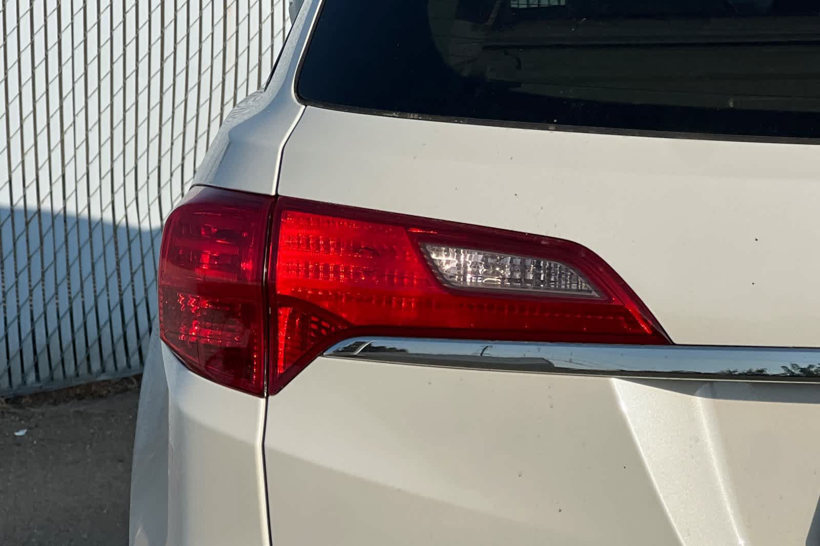 Used 2015 Acura RDX w/ Technology Package AWD/4WD image 23