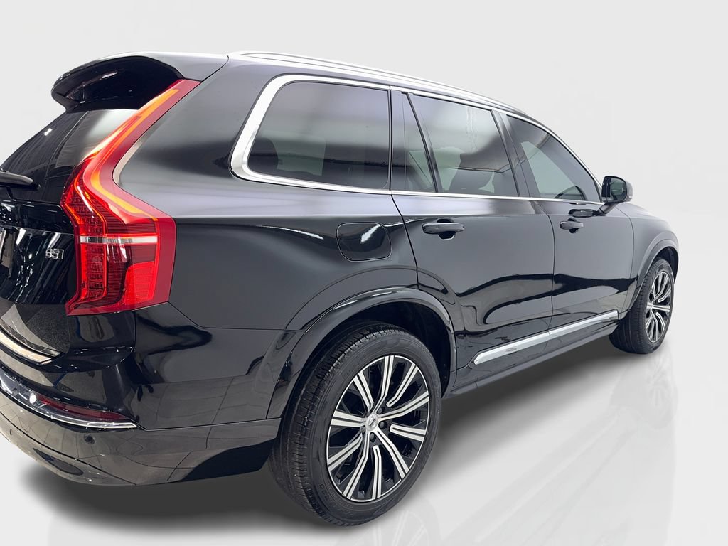 Used 2024 Volvo XC90 B5 Core w/ Protection Package Premier AWD/4WD image 13