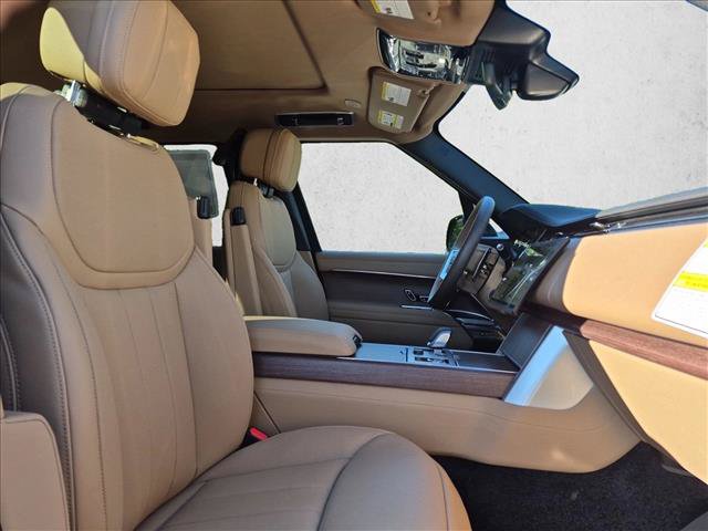New 2027 Land Rover Range Rover Long Wheelbase SE AWD/4WD image 27