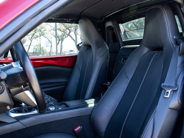 Used 2024 MAZDA MX-5 Miata RF Grand Touring w/ Weather Package image 10