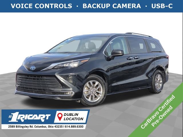 Used 2024 Toyota Sienna XLE image 1