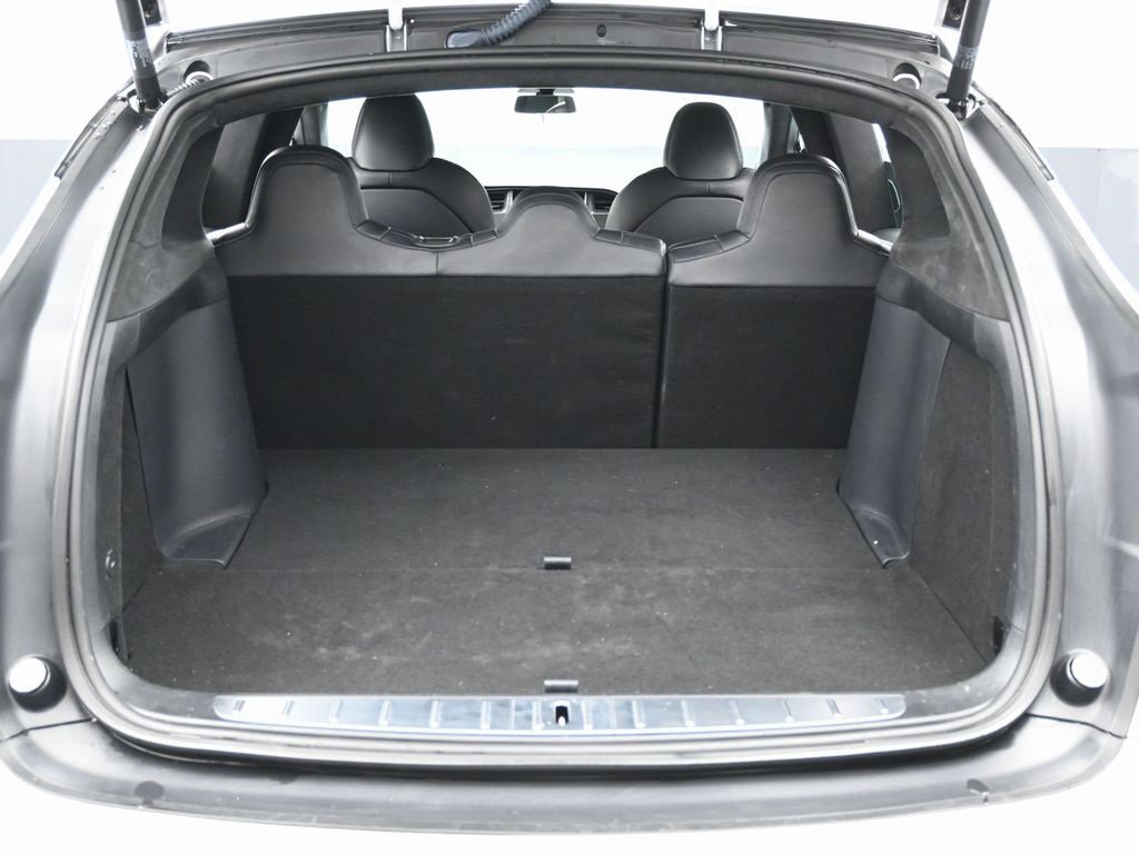 Used 2021 Tesla Model X Performance image 12